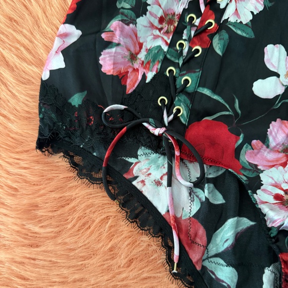 Atelier X Victoria's Secret Satin Lace Black Floral Lace-Up Panty - Picture 10 of 11